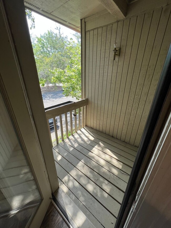 Photo - Spacious Unit at Crossland Downs (Across f...