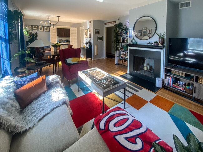 Photo - 2242 Washington Avenue Unidad 302