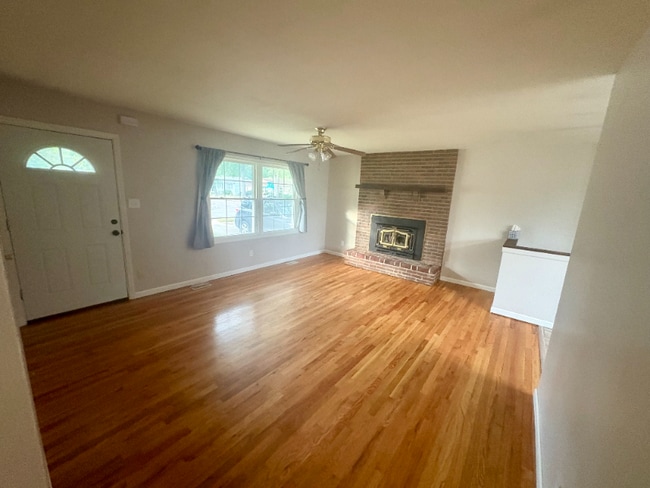 Photo - 5330 SW 31st St