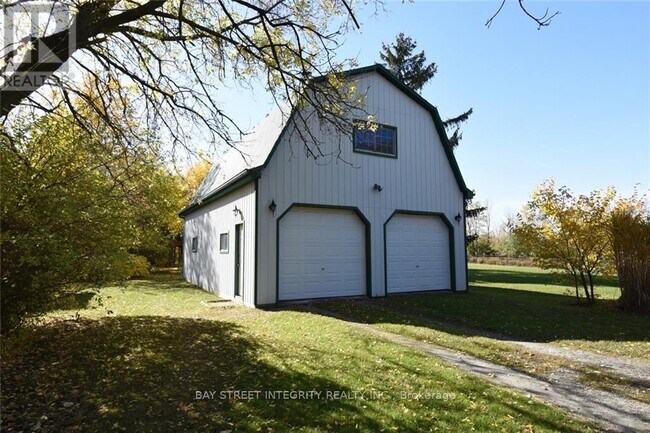 Photo - 3183 Cemetery Rd
