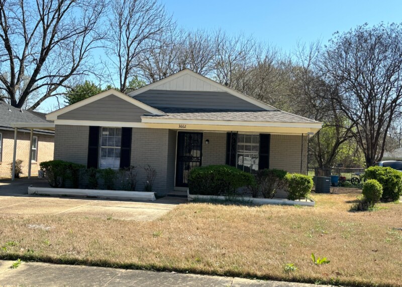 Photo - 3662 Bison St