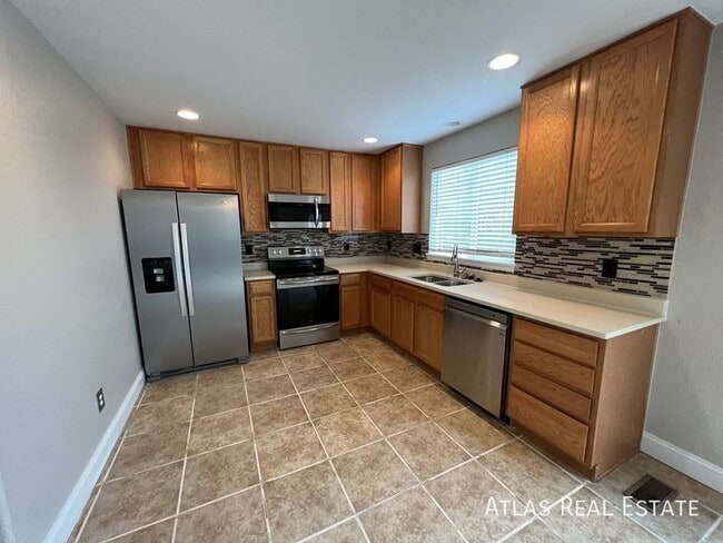 Photo - 4413 Centerville Dr