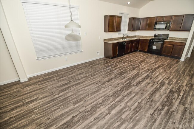 Photo - 29626 Woodsons Shore Dr