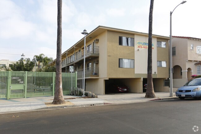 Building - 5923 Carlton Way Apartments