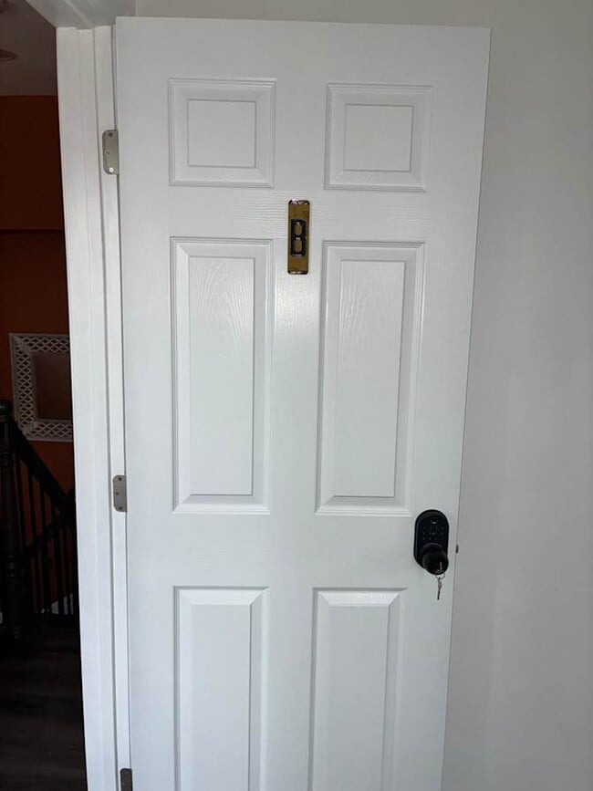 Photo - 2827 E 5th Ave