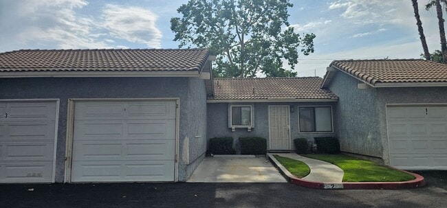 Photo - 9505 Arlington Ave Townhome