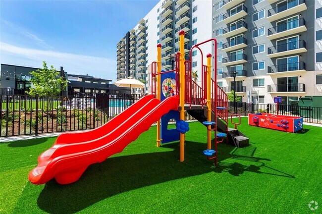 Building Photo - 18036 Park Row Blvd Unit 21101 Rental