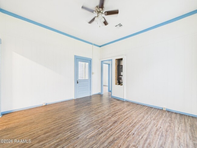 Photo - 405 E Convent St