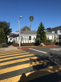 2202 Montana Ave Unit D
