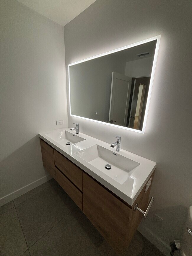 Photo - 12615 Walsh Ave