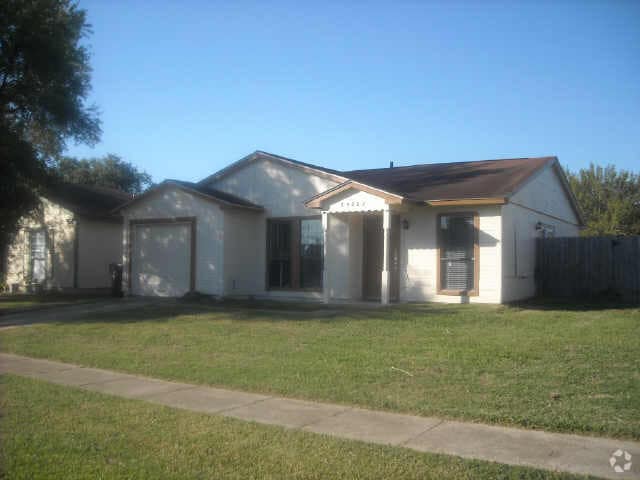 Building Photo - 24222 Running Iron Dr Rental