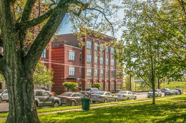 Building Photo - Parkview Midtown Rental
