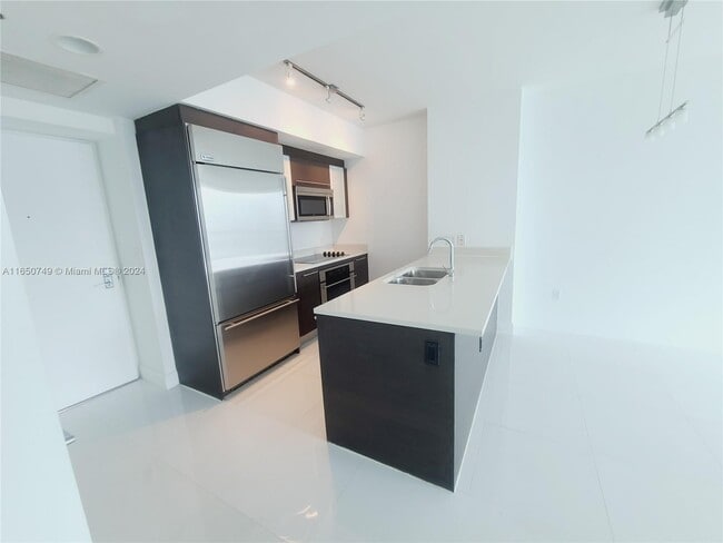 Photo - 55 SE 6th St