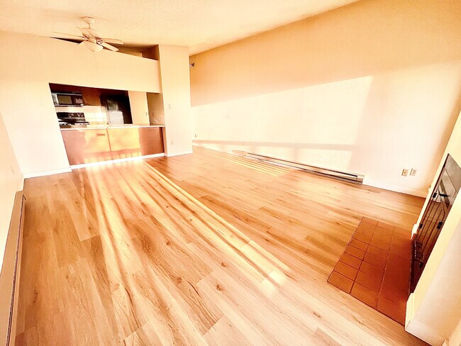 Living room view into Kitchen - 2527 N Nettleton St