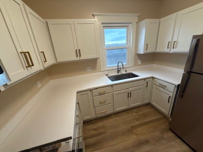 Photo - One Bedroom Duplex ( first floor)  $1160