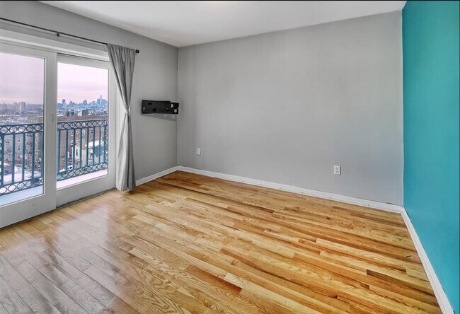 Photo - 605 New York Ave Unit 701