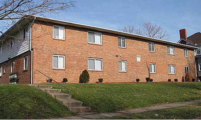 Building Photo - 300 E 16th Ave Unit HJ