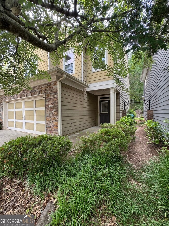 Photo - 1455 Blackstone Way