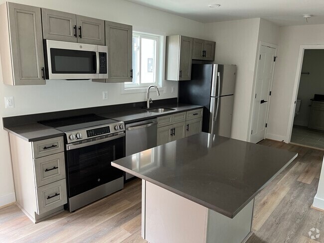 Kitchen - The Courtyard on 4th Rental