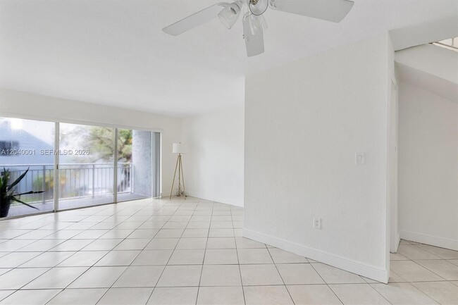 Photo - 9369 Fontainebleau Blvd Unit J225