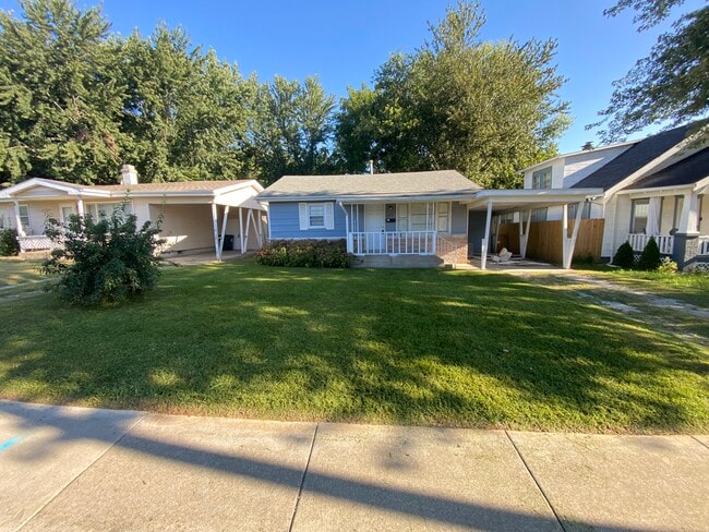 Photo - 1315 W Poplar St