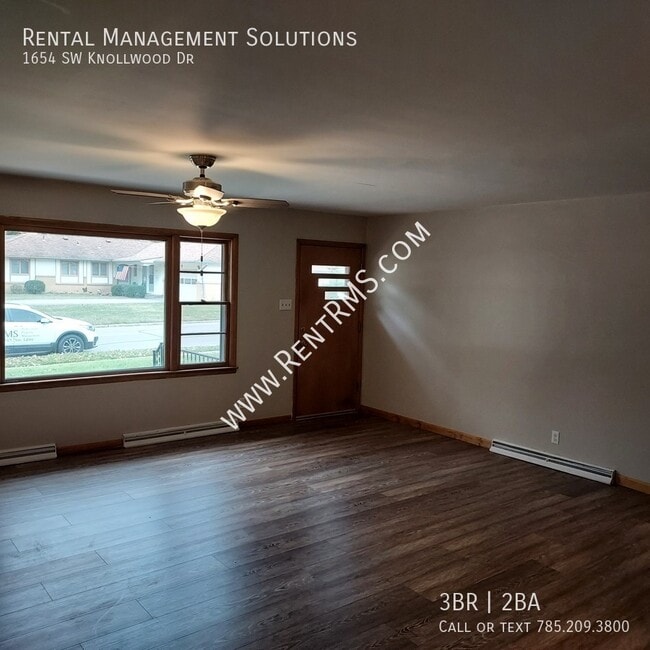 Photo - 1654 SW Knollwood Dr