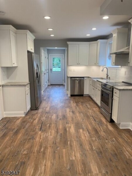 Photo - 186 Horseneck Rd