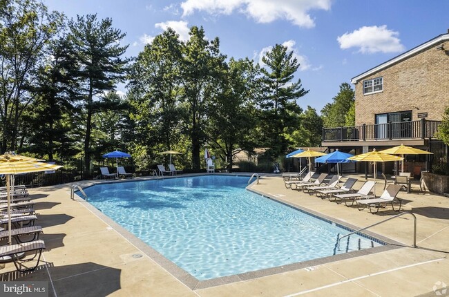 Photo - 284 Iven Ave Condo Unit 2B-258-3B