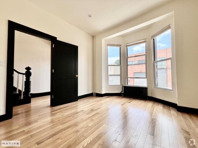 Building Photo - 3 bedroom in BROOKLYN NY 11220 Unit 2 Rental