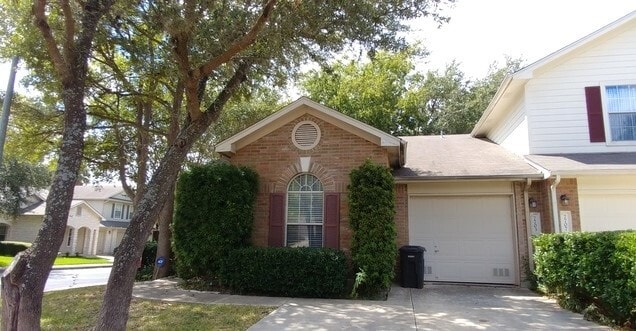 Building Photo - 7703 Wexford Square
