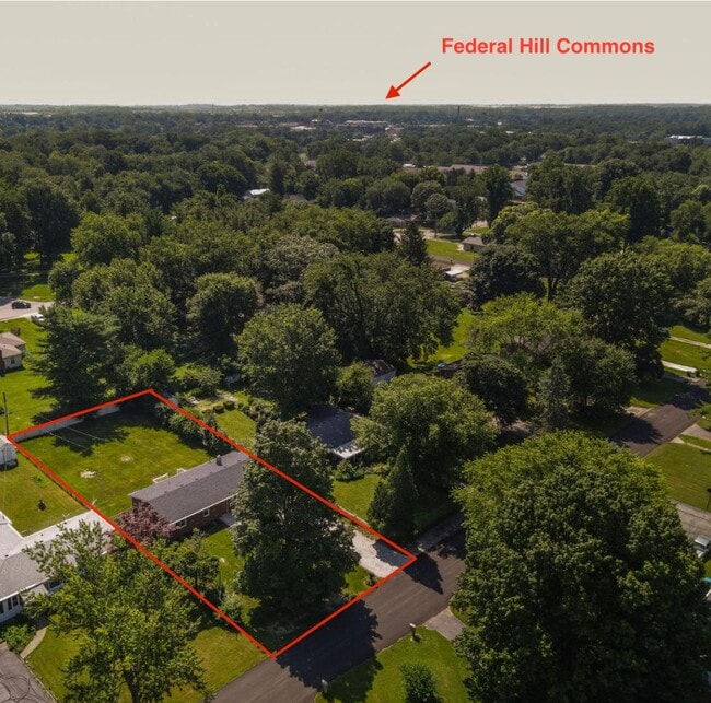 Photo - 462 Woodview Dr