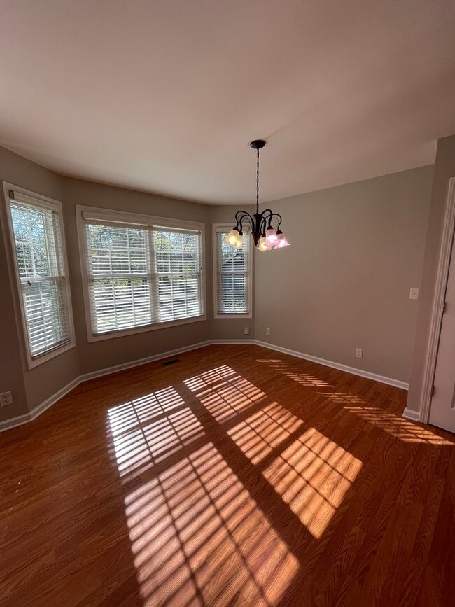 Photo - Cozy & Convenient: 3-bedroom, 2-bathroom H...