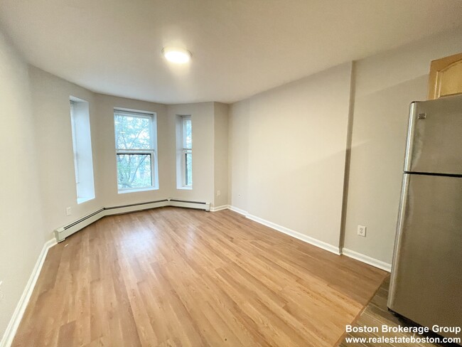 Photo - 92 Hammond St