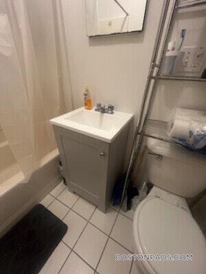 Photo - 111 Norway St Unidad B3