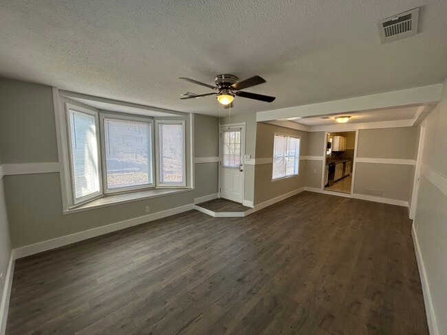 Photo - 600 Villard Dr Unit #B