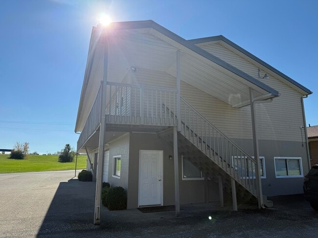 Photo - 419 Gibson Ln Unit 3