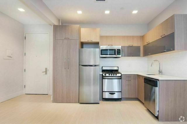 Building Photo - 2 bedroom in NEW YORK NY 10030 Unit 2E Rental