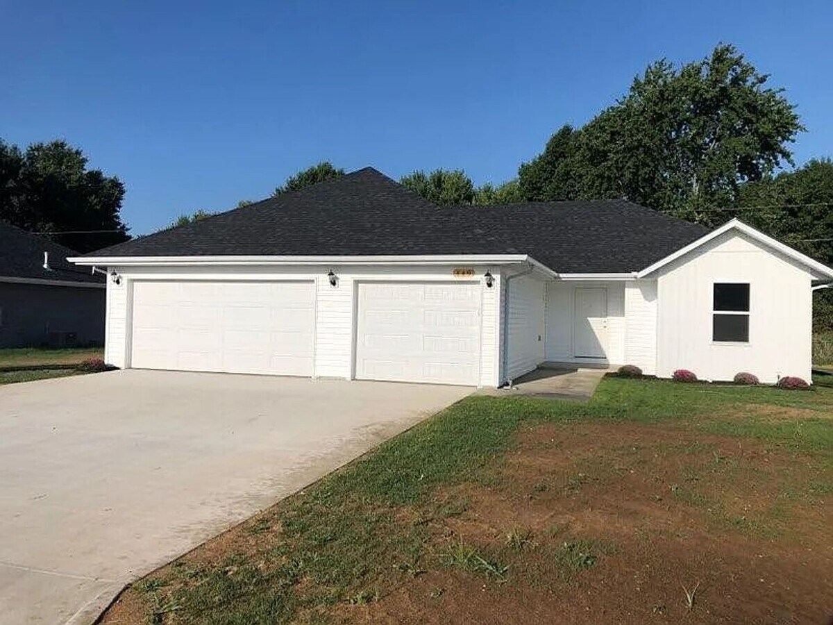 Beautiful single family home in Republic MO - Beautiful single family home in Republic MO