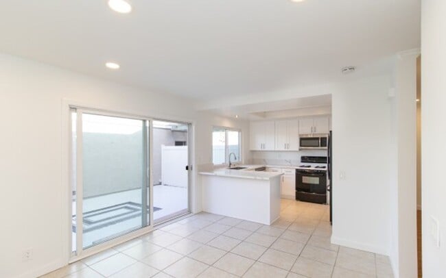 Photo - Beautiful 3+ bedroom Encinitas Townhouse!