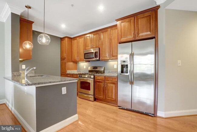 Photo - 1023 N Royal St Unit 312