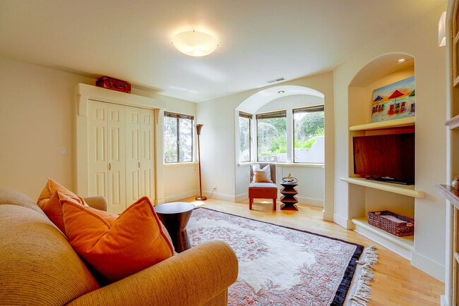 404 Torres St Unit SI ID1620670P