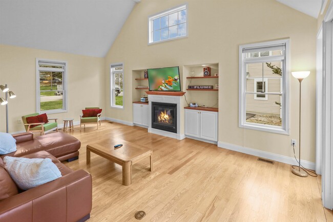 Photo - 19 Linkside Dr