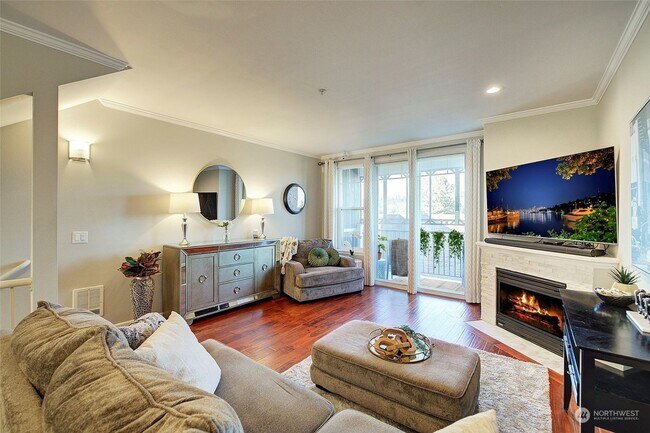 Photo - CLICK "REQUEST A TOUR" NOW!