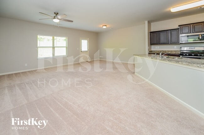 Photo - 530 Sunrise Ln