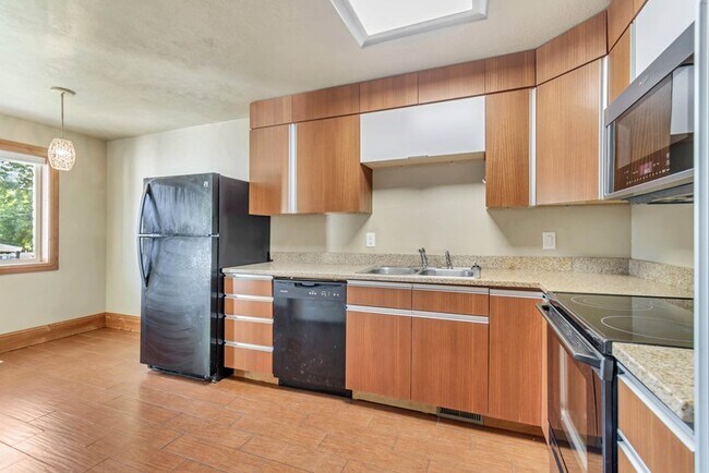 Photo - 8621 Monroe St Unidad 1