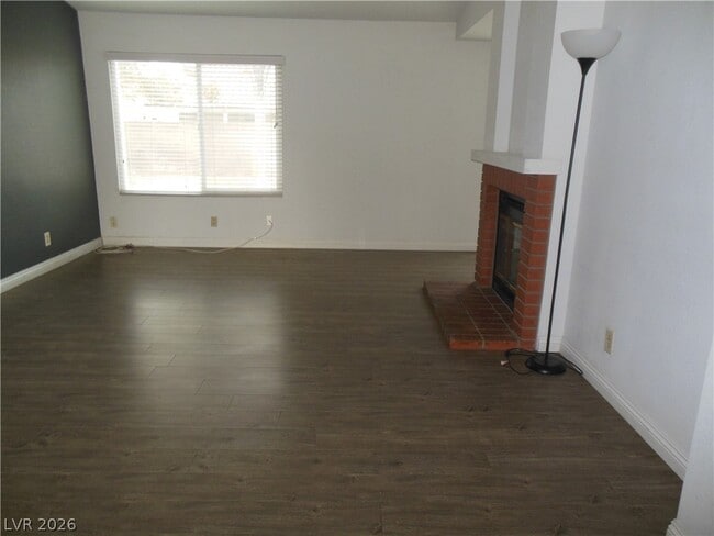 Photo - 7532 Parnell Ave