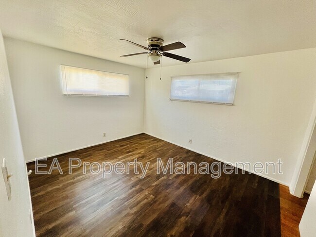 Photo - 1129 Georgia St SE Unit 1