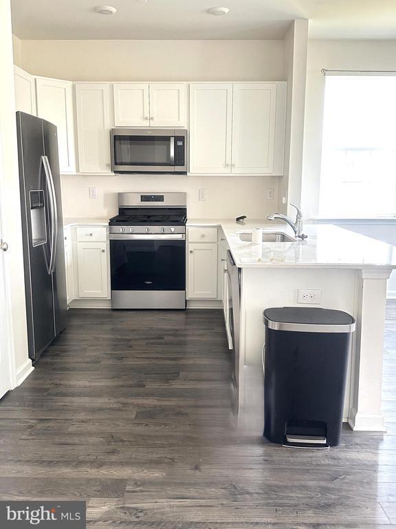 Photo - 121 Mazzeo Dr