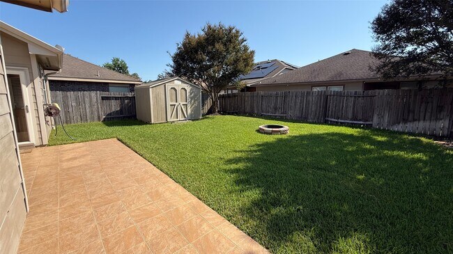 Building Photo - 15110 Sierra Ridge Dr Rental