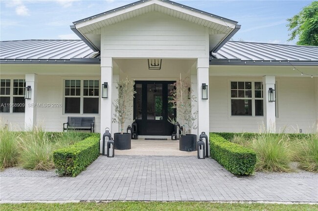 Photo - 9301 SW 93rd Ave